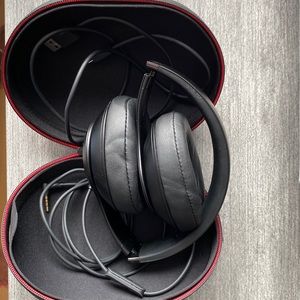 Beats by Dre headphones